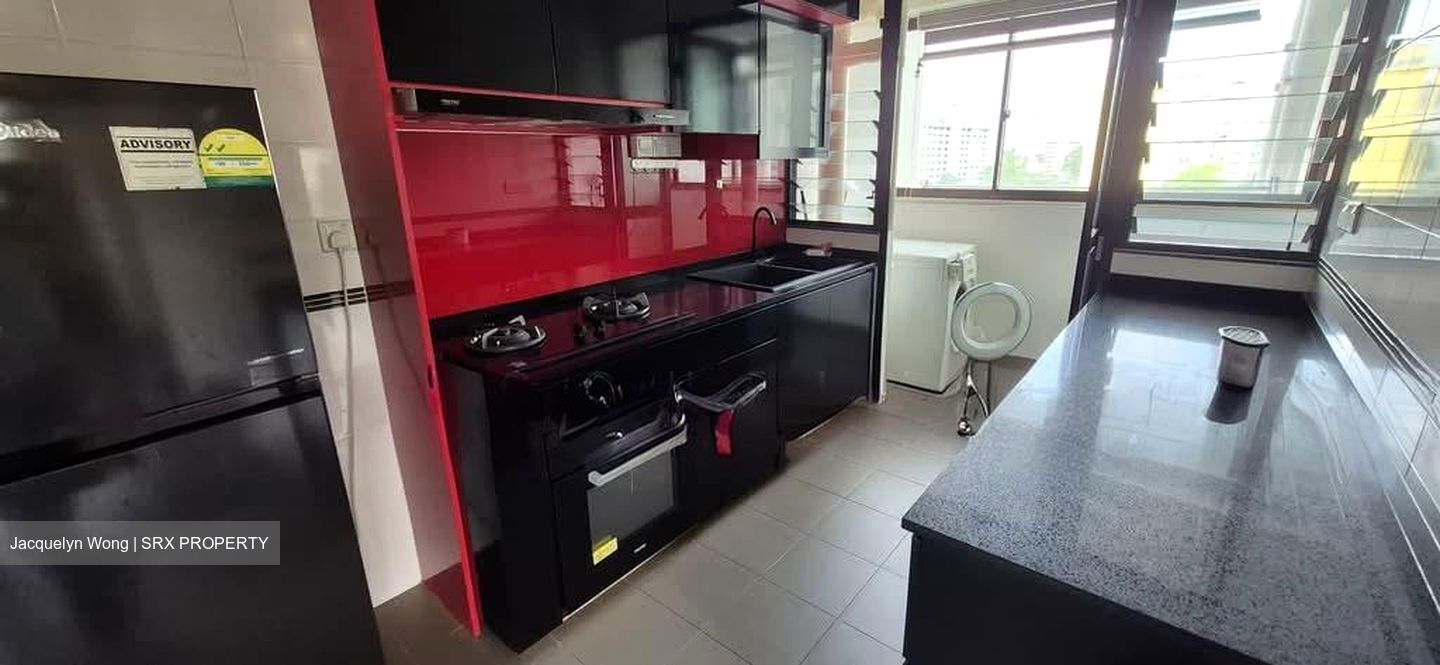 Blk 650 Yio Chu Kang Vista (Ang Mo Kio), HDB 3 Rooms #578118271